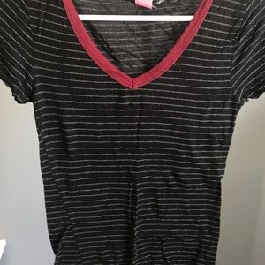 Soft short sleeve t-shirt.